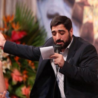 سید مجید بنی فاطمه از اون بالا دارن میان فرشته ها